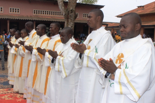 Ordinations sacerdotale et diaconales du 28 août 2016 à Mbanza-Ngungu
