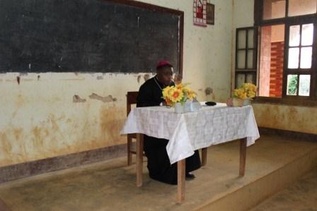 Visite canonique de Mgr Daniel Nlandu à Kibula (2)
