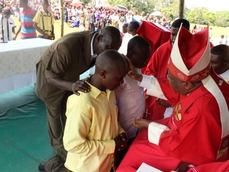 Visite pastorale de Mgr Daniel Nlandu à Miyamba (22)