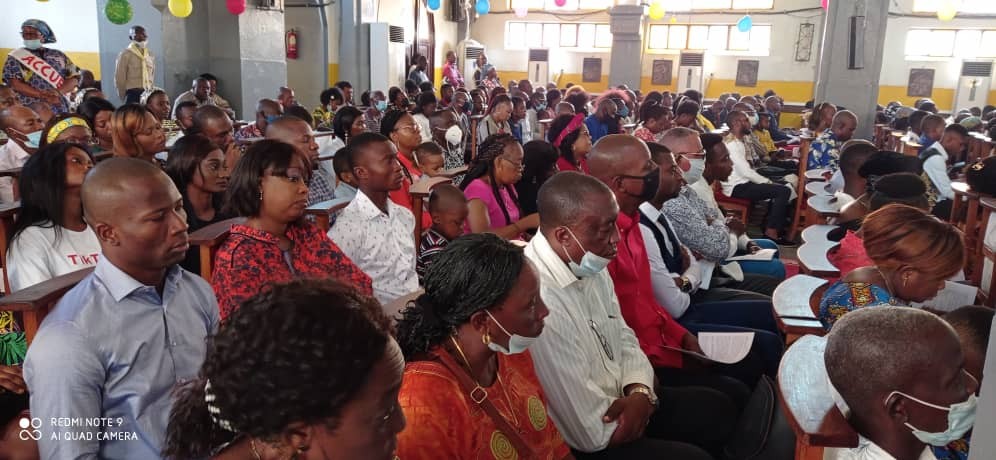 Confirmations a la cathedrale de matadi 11 