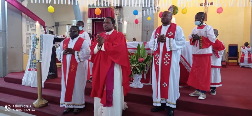 Confirmations a la cathedrale de matadi 13 