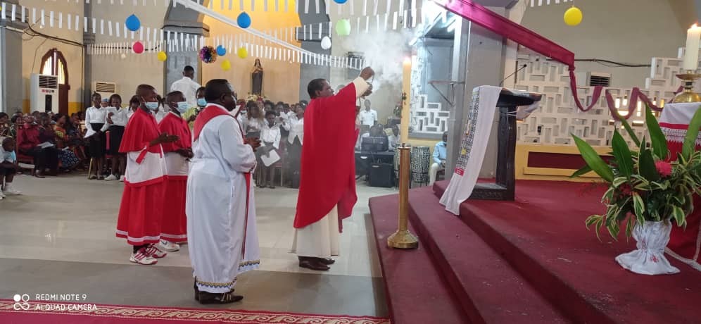 Confirmations a la cathedrale de matadi 15 