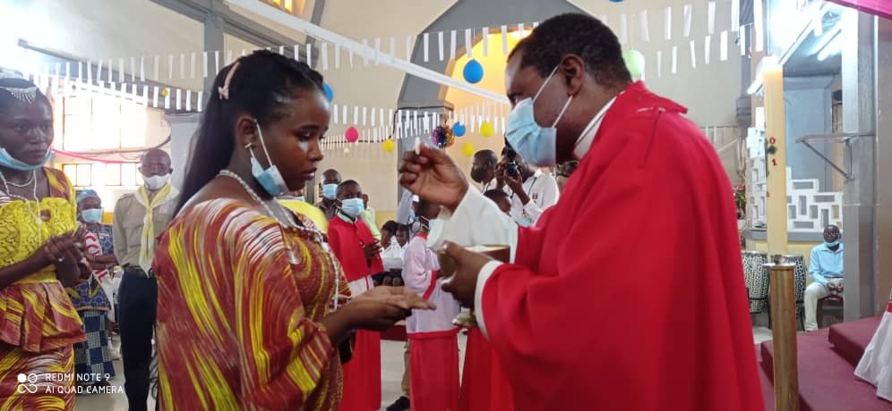 Confirmations a la cathedrale de matadi 19 