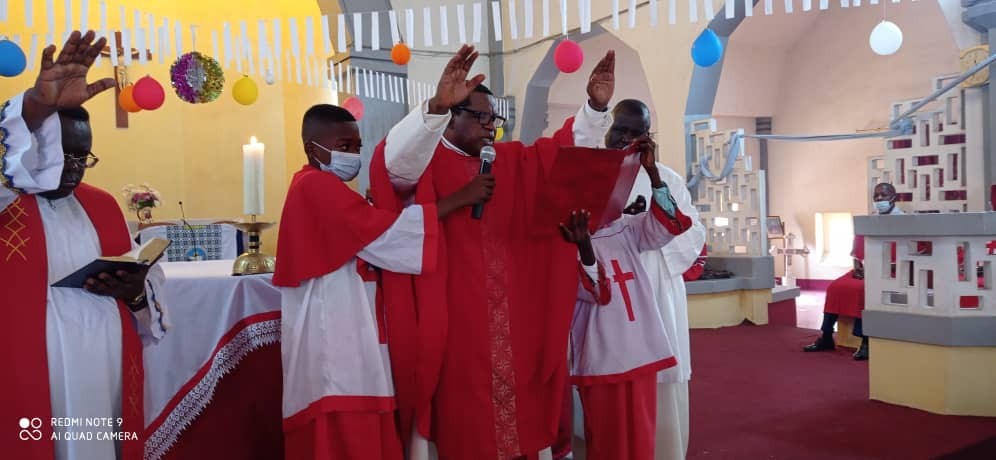 Confirmations a la cathedrale de matadi 23 