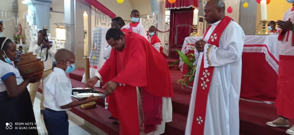 Confirmations a la cathedrale de matadi 26 