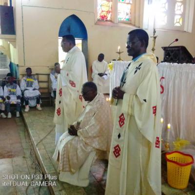 Jubilé d'or Abbé Nkiambi 