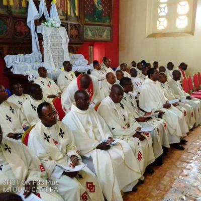 Jubilé d'or Abbé Nkiambi 