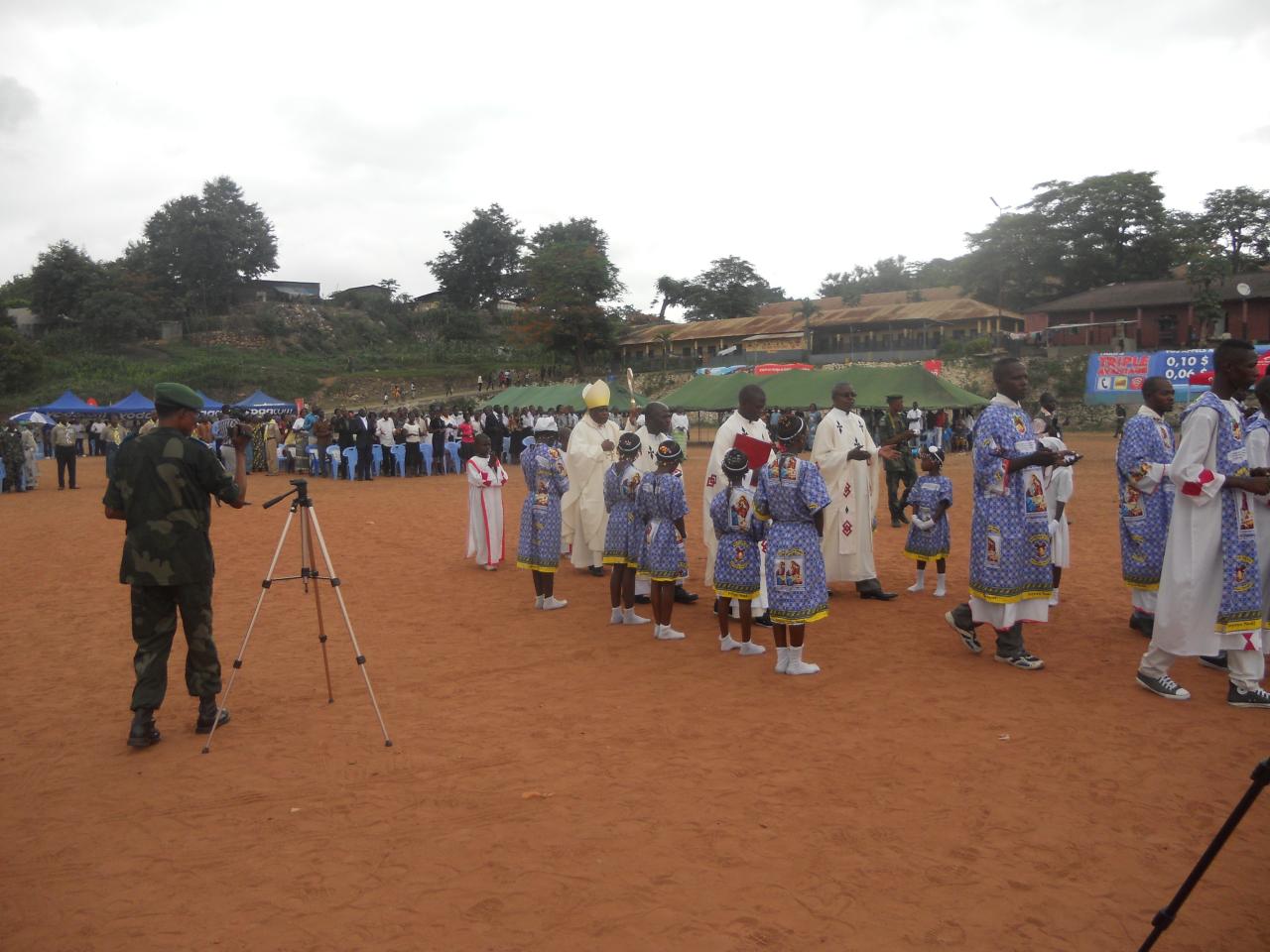 Messe de noel au camp Redjaf (11)