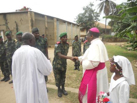 Messe de noel au camp Redjaf (2)