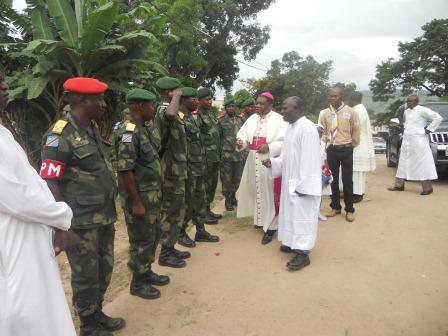 Messe de noel au camp Redjaf (3)