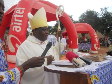 Messe de noel au camp Redjaf (74)