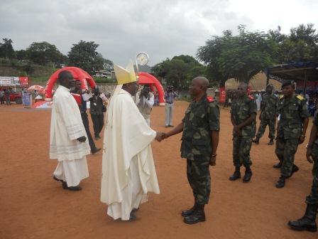 Messe de noel au camp Redjaf (78)