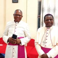 Mgr andre giraud pindi messe chrismale 2023 12 