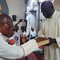 Mgr andre giraud pindi messe chrismale 2023 2 