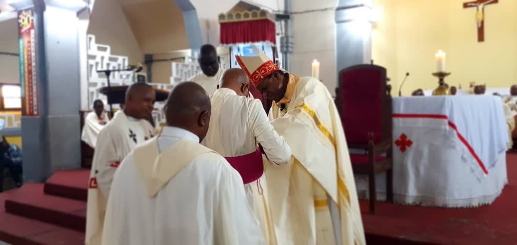 Mgr andre giraud pindi messe chrismale 2023 3 