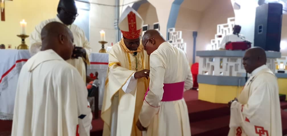 Mgr andre giraud pindi messe chrismale 2023 6 