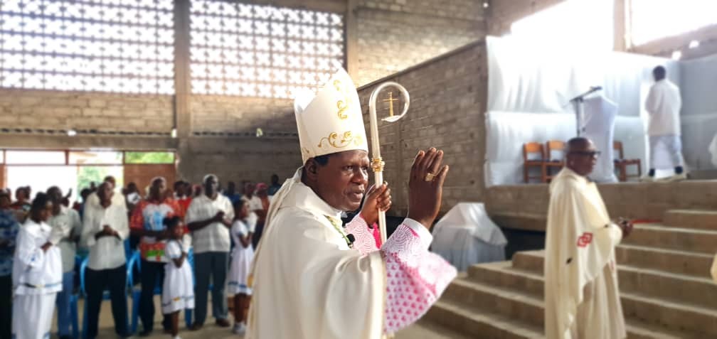 Mgr andre giraud pindi messe du jeudi saint 2023 7 