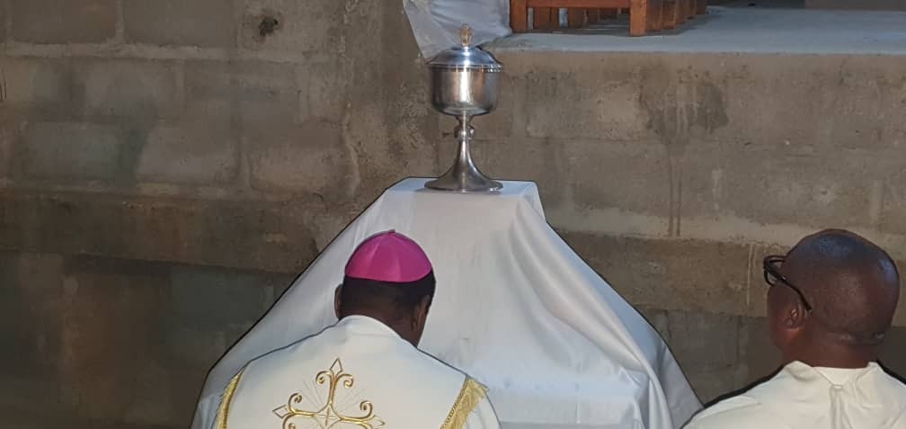 Mgr andre giraud pindi messe du jeudi saint 2023 8 