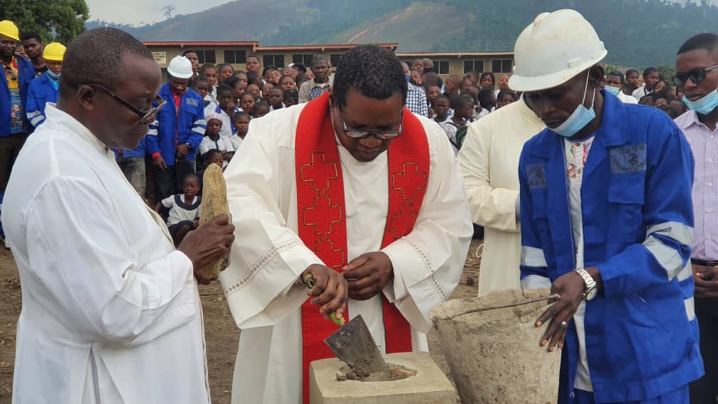 Premere pierre eglise kinzao 1 13 