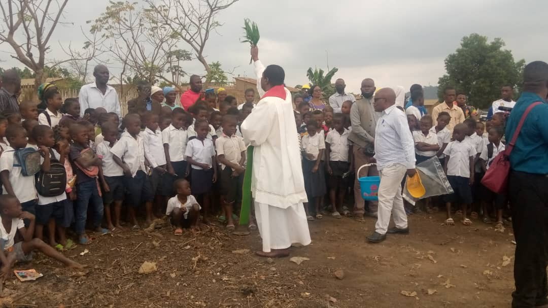 Premere pierre eglise kinzao 1 24 