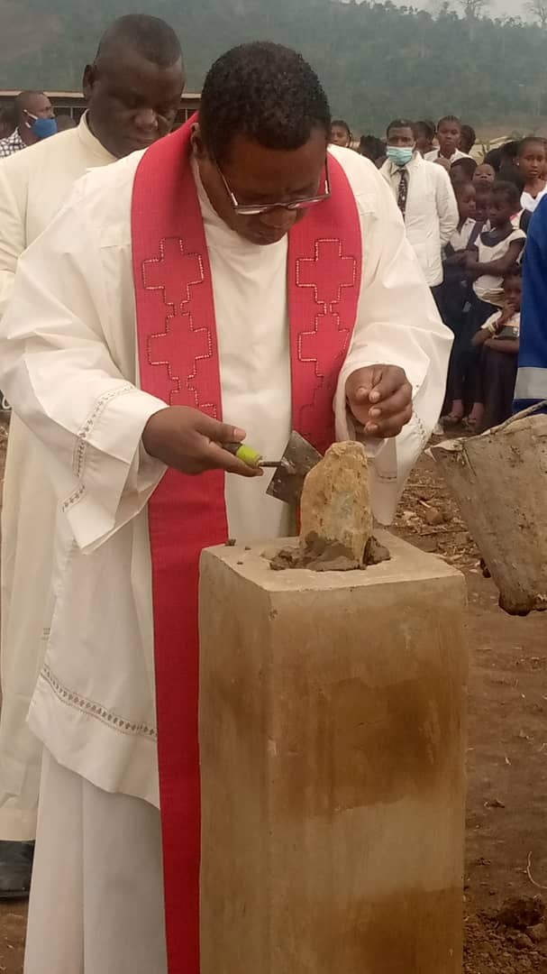 Premere pierre eglise kinzao 1 25 
