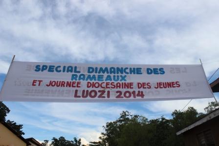 Rameaux des jeunes 2014 à Luozi (25)