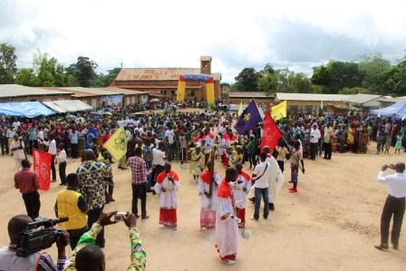 Rameaux des jeunes 2014 à Luozi (53)