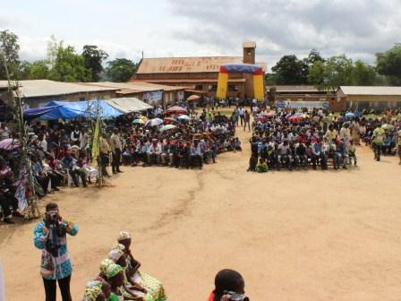 Rameaux des jeunes 2014 à Luozi (59)