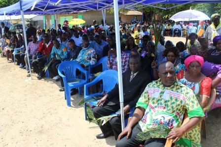 Rameaux des jeunes 2014 à Luozi (74)