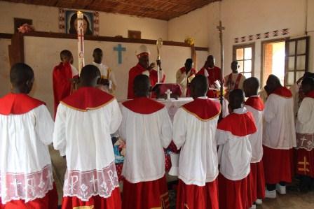 Visite canonique de Mgr Daniel Nlandu à Kibula (103)