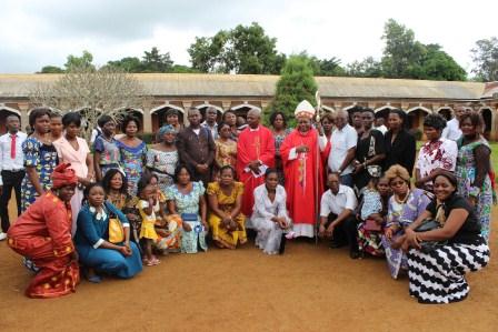 Visite canonique de Mgr Daniel Nlandu à Kibula (104)