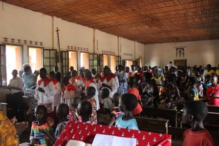 Visite canonique de Mgr Daniel Nlandu à Kibula (20)