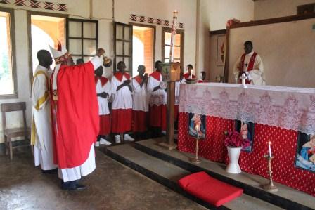Visite canonique de Mgr Daniel Nlandu à Kibula (25)