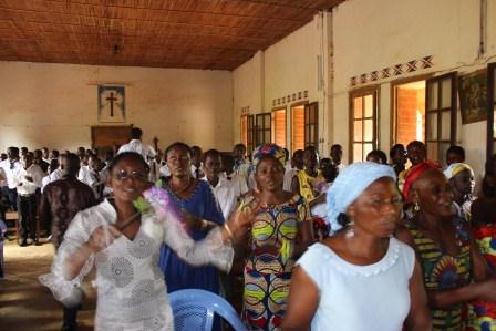 Visite canonique de Mgr Daniel Nlandu à Kibula (35)