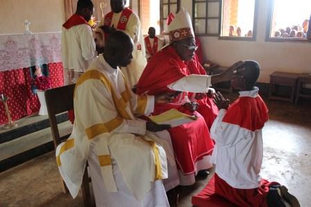 Visite canonique de Mgr Daniel Nlandu à Kibula (46)