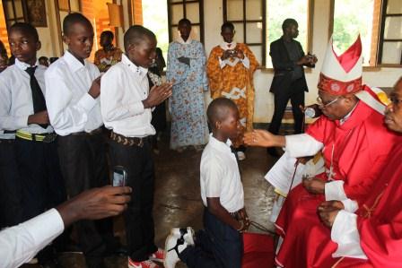 Visite canonique de Mgr Daniel Nlandu à Kibula (50)