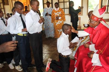 Visite canonique de Mgr Daniel Nlandu à Kibula (51)
