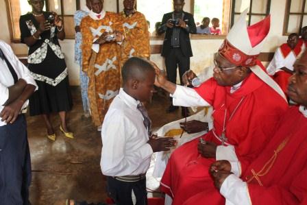 Visite canonique de Mgr Daniel Nlandu à Kibula (58)