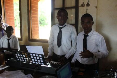 Visite canonique de Mgr Daniel Nlandu à Kibula (65)