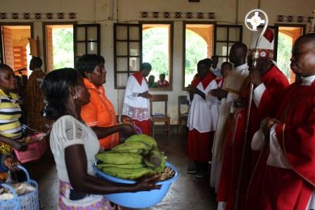 Visite canonique de Mgr Daniel Nlandu à Kibula (68)