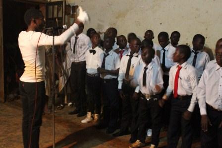 Visite canonique de Mgr Daniel Nlandu à Kibula (8)