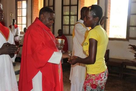 Visite canonique de Mgr Daniel Nlandu à Kibula (92)