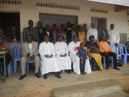 Visite pastorale de Mgr Daniel Nlandu à Christ-Roi (111)