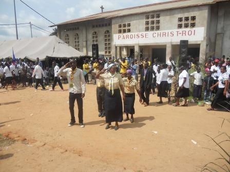 Visite pastorale de Mgr Daniel Nlandu à Christ-Roi (116)