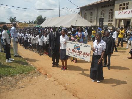 Visite pastorale de Mgr Daniel Nlandu à Christ-Roi (122)