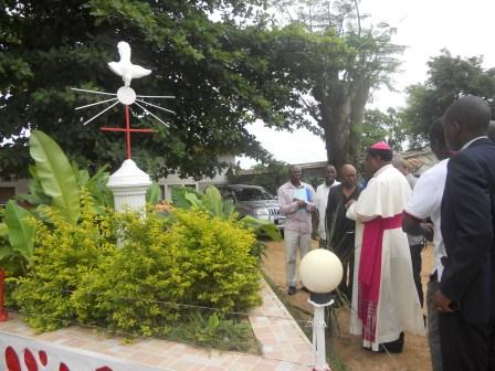 Visite pastorale de Mgr Daniel Nlandu à Christ-Roi (21)