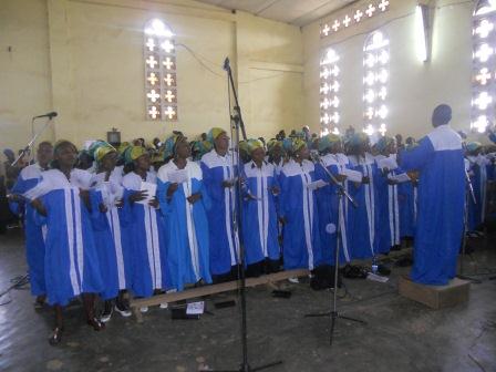 Visite pastorale de Mgr Daniel Nlandu à Christ-Roi (38)