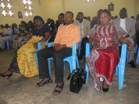 Visite pastorale de Mgr Daniel Nlandu à Christ-Roi (72)