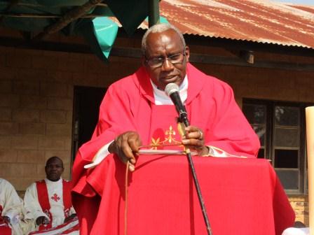 Visite pastorale de Mgr Daniel Nlandu à Miyamba (11)