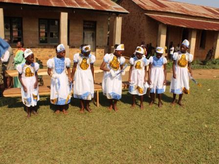 Visite pastorale de Mgr Daniel Nlandu à Miyamba (13)